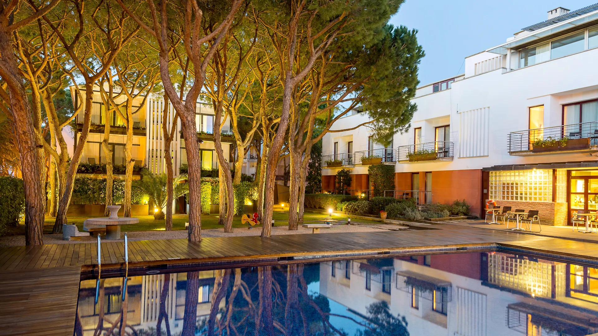 ****  Nm Suites By Escampa Hotels Platja d'Aro  España